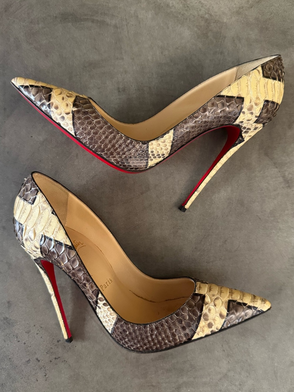 Christian Louboutin So Kate Croisade Python Pumps Lichen